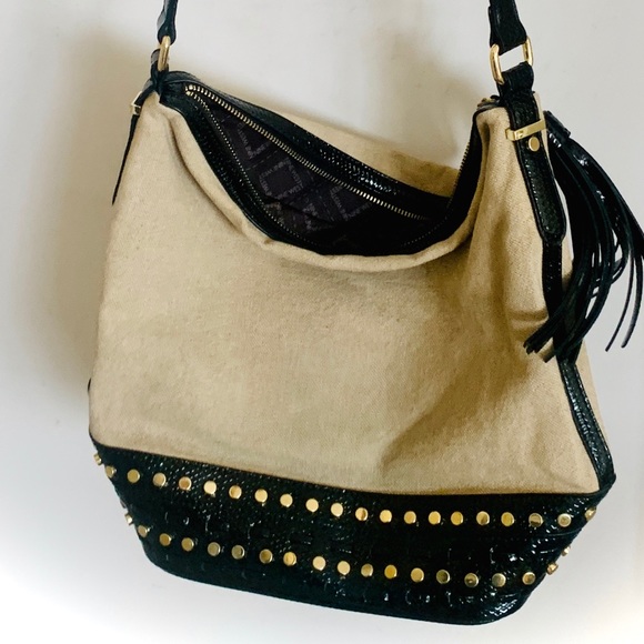 NWOT Gold Studded Nine West - Picture 3 of 6